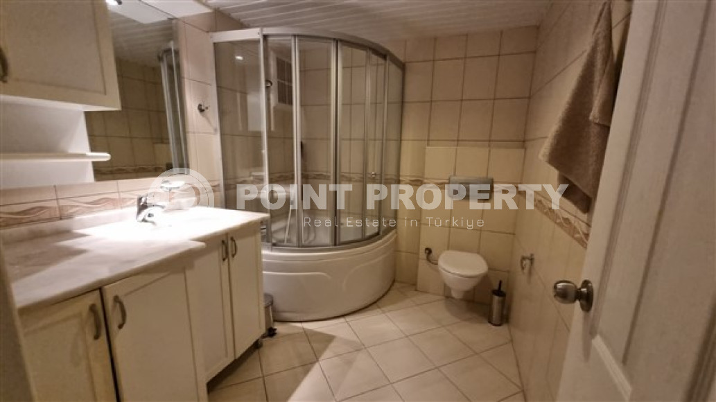 Well-maintained 2+1 apartment with furniture on the 3rd floor of a residential complex, Cikcilli, Alanya-id-3168-photo-5