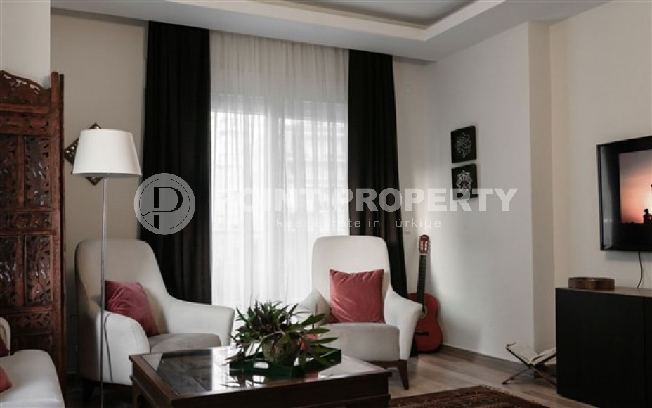 Well-kept one-bedroom apartment just 300 meters from the sea, Mahmutlar, Alanya-id-3171-photo-2
