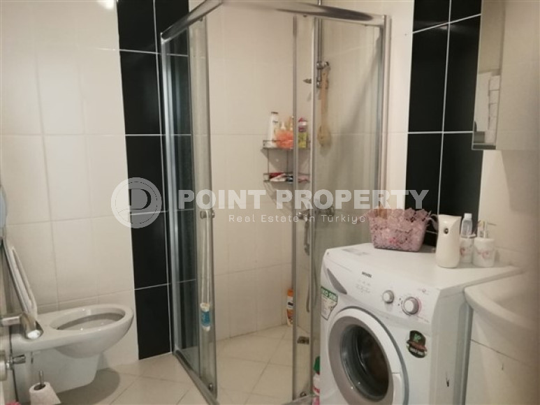 Well-kept one-bedroom apartment just 300 meters from the sea, Mahmutlar, Alanya-id-3171-photo-4