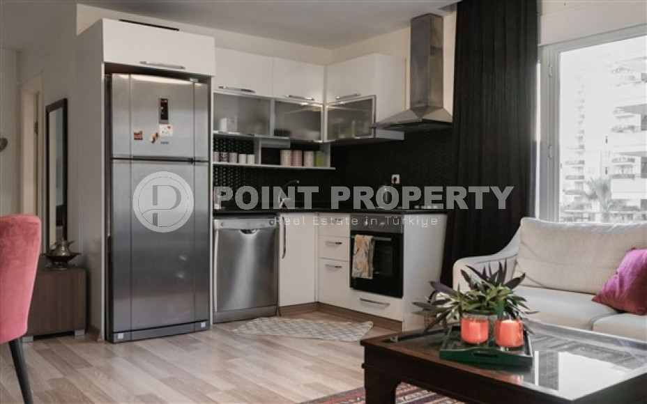 Well-kept one-bedroom apartment just 300 meters from the sea, Mahmutlar, Alanya-id-3171-photo-6