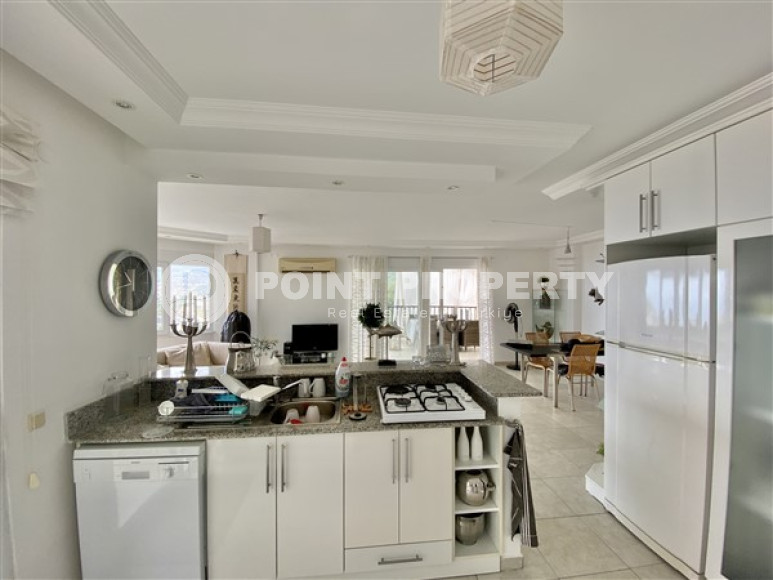 Большой видовой дуплекс 160 м² в доме на двух хозяев, Аланья, Бекташ-id-3180-фото-5