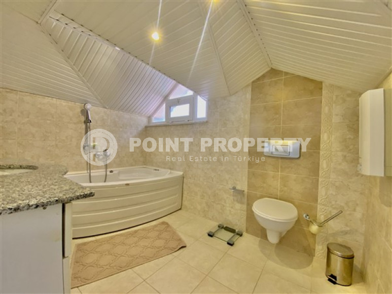 Большой видовой дуплекс 160 м² в доме на двух хозяев, Аланья, Бекташ-id-3180-фото-11