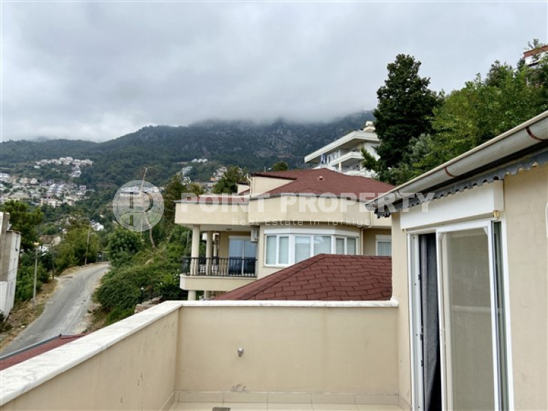 Большой видовой дуплекс 160 м² в доме на двух хозяев, Аланья, Бекташ-id-3180-фото-17