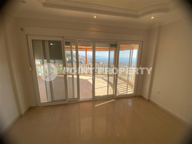 Трёхуровневая вилла 4+2 под гражданство, с панорамным видом на море и горы, Аланья, Тепе-id-3181-фото-10