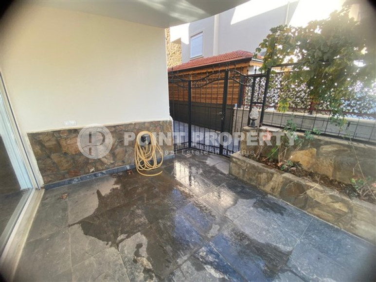 Трёхуровневая вилла 4+2 под гражданство, с панорамным видом на море и горы, Аланья, Тепе-id-3181-фото-16