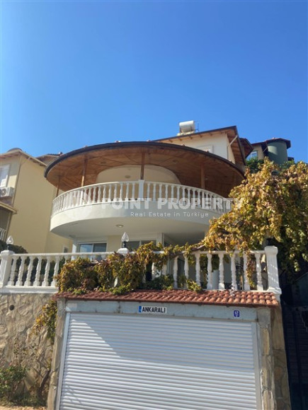 Трёхуровневая вилла 4+2 под гражданство, с панорамным видом на море и горы, Аланья, Тепе-id-3181-фото-25