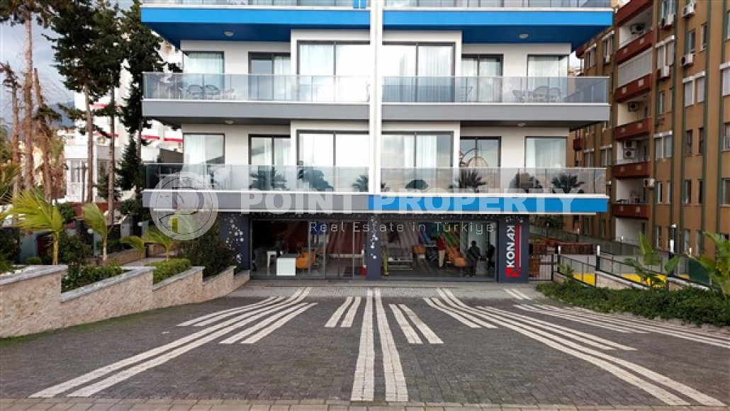 View three-room apartment 73 m2 on the first line of the sea, Mahmutlar, Alanya-id-3187-photo-4