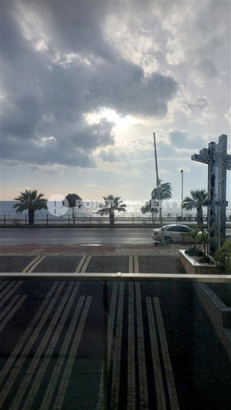 View three-room apartment 73 m2 on the first line of the sea, Mahmutlar, Alanya-id-3187-photo-10