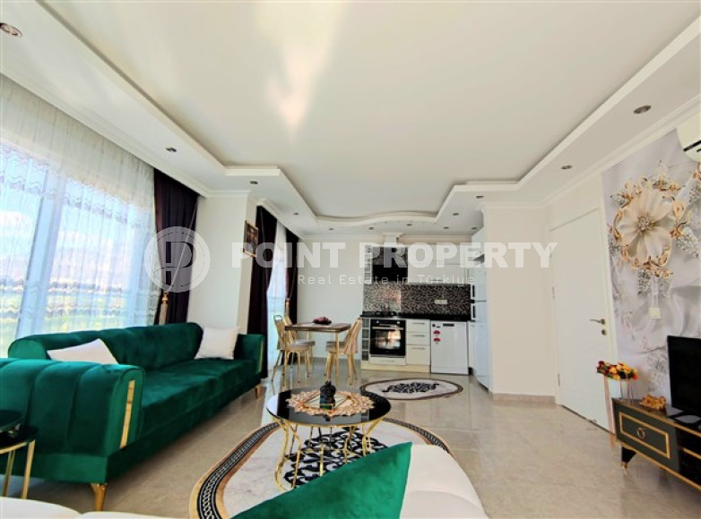 Two-room apartment 65 m² overlooking the ruins of an ancient castle in Mahmutlar, Alanya-id-3192-photo-6