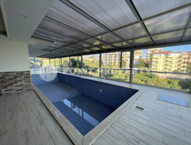Huge five-room penthouse with an area of 300 m2, Kestel, Alanya-id-3195-photo-2