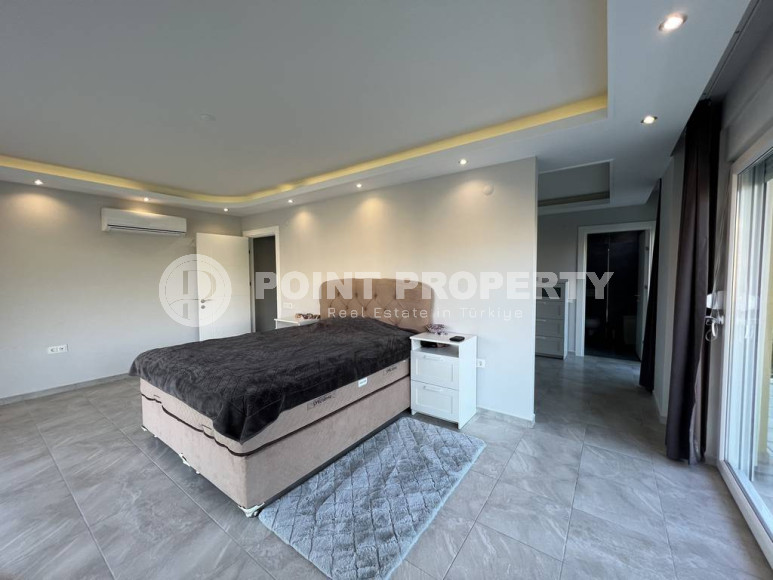 Огромный пятикомнатный пентхаус с площадью 300 м2, Кестель, Аланья-id-3195-фото-24