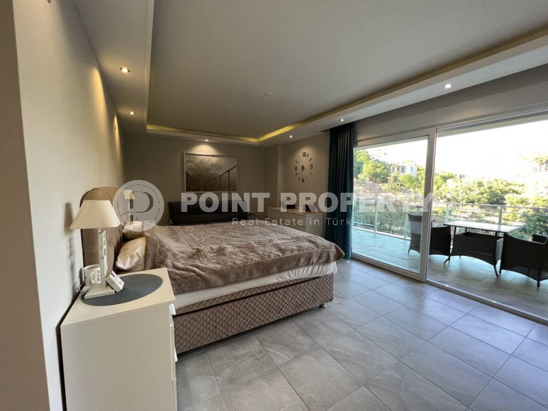 Огромный пятикомнатный пентхаус с площадью 300 м2, Кестель, Аланья-id-3195-фото-41