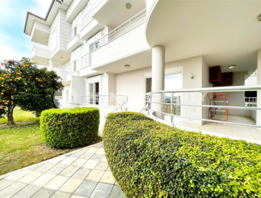 Large garden duplex 3+1 in a gated complex with a swimming pool, Cikcilli, Alanya-id-3204-photo-1