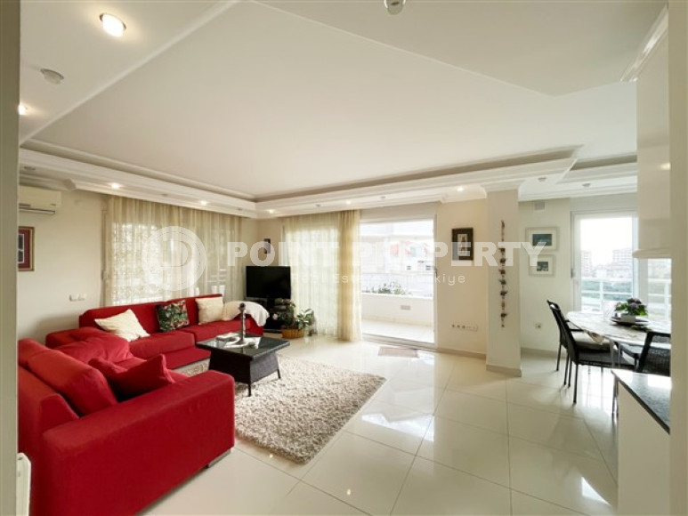 Large garden duplex 3+1 in a gated complex with a swimming pool, Cikcilli, Alanya-id-3204-photo-13