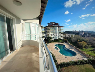 Комфортная для проживания квартира 2+1 с двумя балконами, в районе Оба, Аланья-id-3211-фото-4