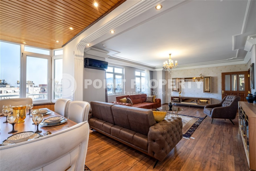 Elegant four-room apartment, 155m², with designer interior in the center of Alanya, 400m from the sea-id-1287-photo-2