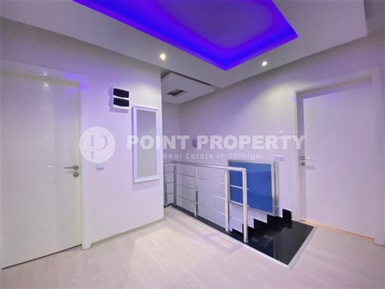 Четырёхкомнатный пентхаус 140 м2 в 250 метрах от моря, Тосмур, Аланья, с двумя балконами и террасой-id-3218-фото-12