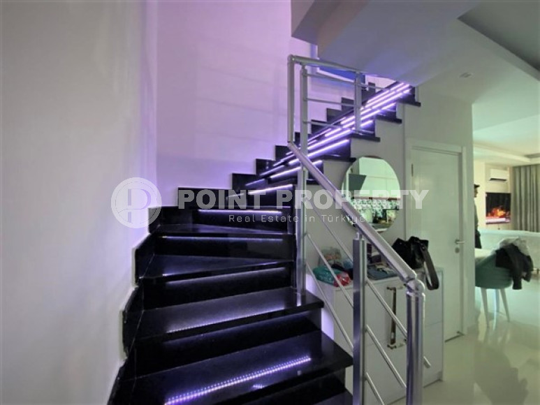 Четырёхкомнатный пентхаус 140 м2 в 250 метрах от моря, Тосмур, Аланья, с двумя балконами и террасой-id-3218-фото-14