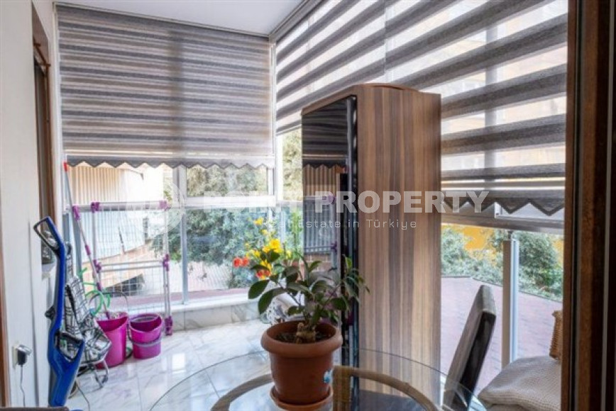 Ухоженная трехкомнатная квартира 120 м2, центр Аланьи, продается с мебелью-id-3219-фото-10