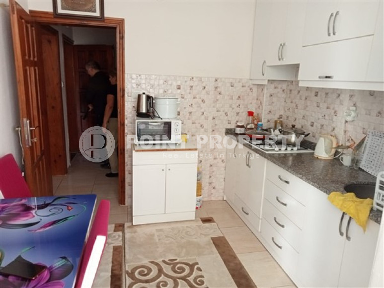 Три квартиры 1+1 в центре, в здании в 250 метрах от пляжа Клеопатры, район Сарай, центр Аланьи-id-3220-фото-5