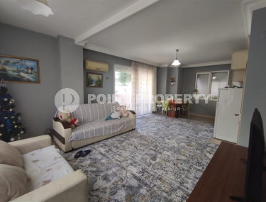 Двухкомнатная квартира 1+1 с балконом, в центре Аланьи, район Шекерхане-id-3221-фото-2