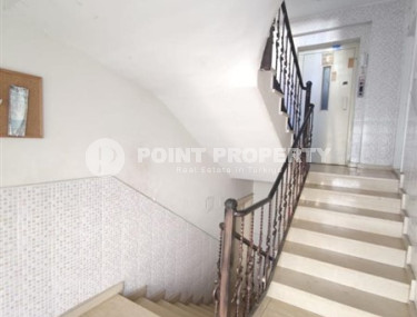 Двухкомнатная квартира 1+1 с балконом, в центре Аланьи, район Шекерхане-id-3221-фото-3