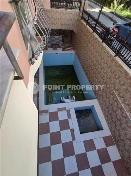 Двухкомнатная квартира 1+1 с балконом, в центре Аланьи, район Шекерхане-id-3221-фото-10