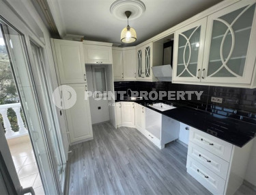 Apartment 105 m² with two bedrooms and separate kitchen in Cikcilli, Alanya-id-3222-photo-1