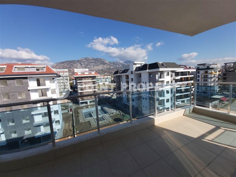 Six-room duplex by the sea, for citizenship, Kestel, Alanya-id-3224-photo-9