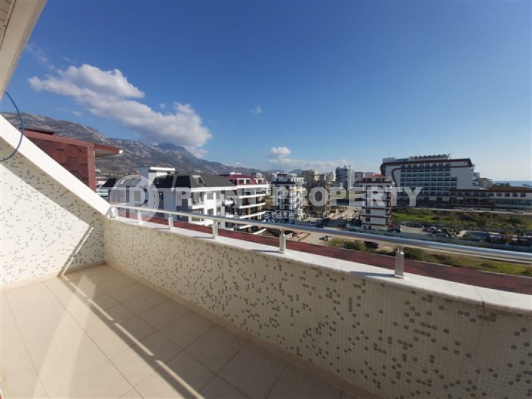 Six-room duplex by the sea, for citizenship, Kestel, Alanya-id-3224-photo-12