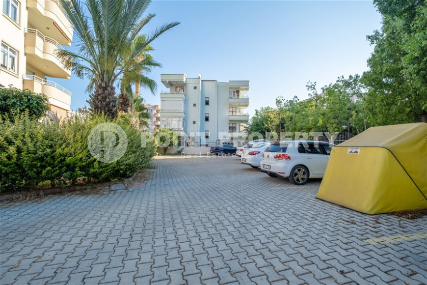 Elegant four-room apartment, 155m², with designer interior in the center of Alanya, 400m from the sea-id-1287-photo-24