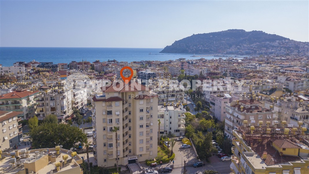 Elegant four-room apartment, 155m², with designer interior in the center of Alanya, 400m from the sea-id-1287-photo-25