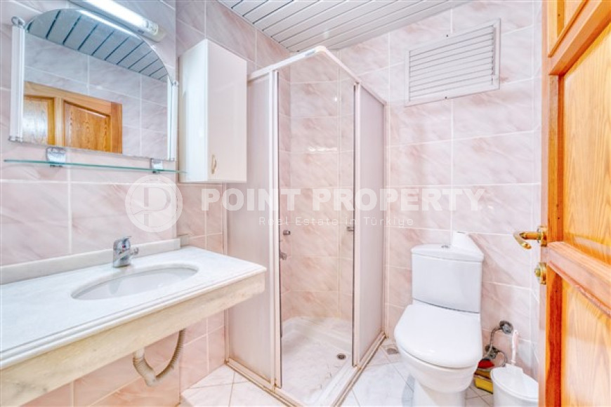 Видовая четырёхкомнатная квартира с площадью 160 м2, центр Аланьи, в трёх минутах от моря-id-3233-фото-19