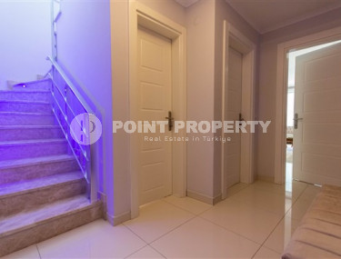 Spacious duplex apartment 150 m2 500 meters from the Mediterranean Sea, Mahmutlar, Alanya-id-3240-photo-2