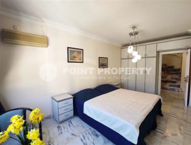 Пятикомнатный меблированный пентхаус с площадью 256 м2, в самом центре Аланьи-id-3258-фото-4