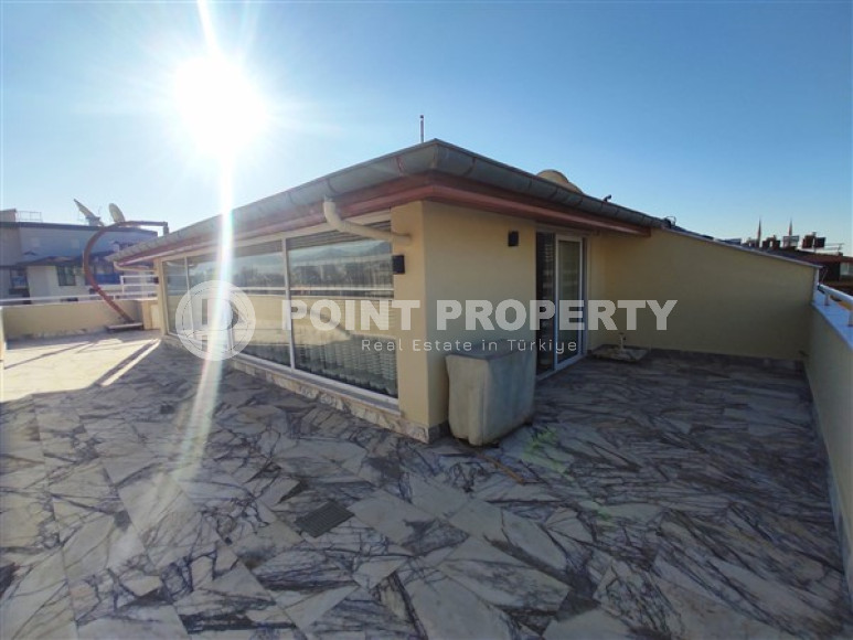 Five-room furnished penthouse with an area of 256 m2, in the very center of Alanya-id-3258-photo-17