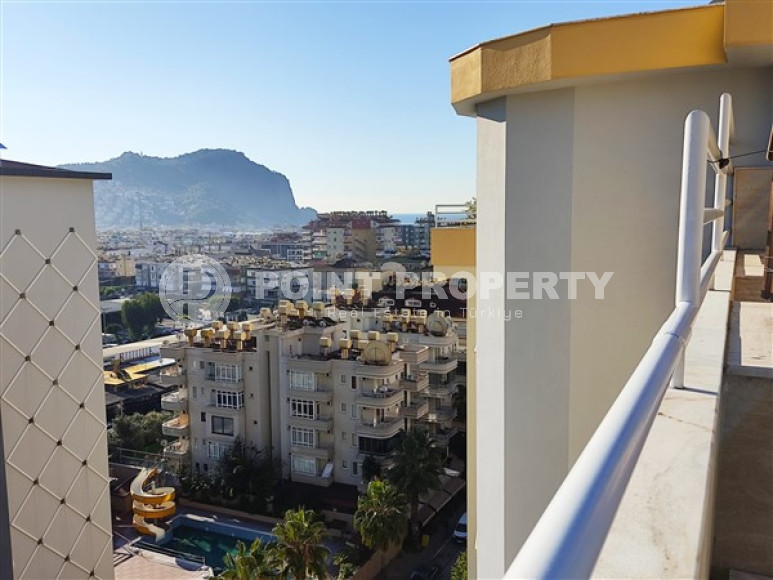 Five-room furnished penthouse with an area of 256 m2, in the very center of Alanya-id-3258-photo-20