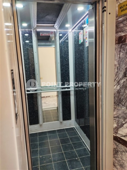 Five-room furnished penthouse with an area of 256 m2, in the very center of Alanya-id-3258-photo-23