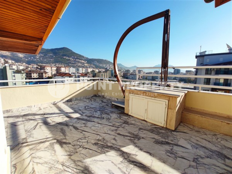 Five-room furnished penthouse with an area of 256 m2, in the very center of Alanya-id-3258-photo-24