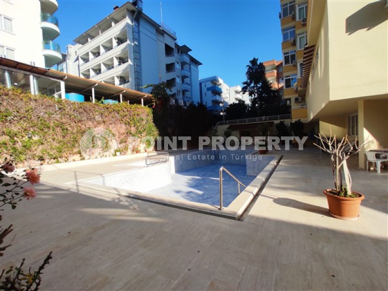 Five-room furnished penthouse with an area of 256 m2, in the very center of Alanya-id-3258-photo-26