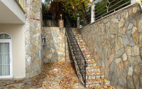 Large villa with a 6+2 layout and an area of 250 m2 in the Tepe area, Alanya, away from the sea-id-3259-photo-7