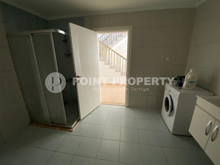 Большая вилла с планировкой 6+2 и площадью 250 м2  в районе Тепе, Аланья, на удалении от моря-id-3259-фото-22