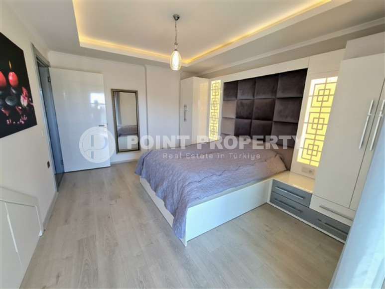 Стильная двухуровневая квартира с площадью 240 м2 в районе Оба, Аланья, с мебелью-id-3266-фото-15