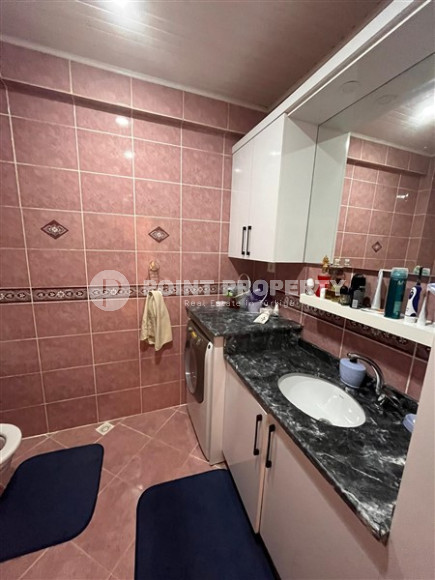 Огромная шестикомнатная квартира 280 м2, центр Аланьи, подходит под получение турецкого гражданства-id-3269-фото-13