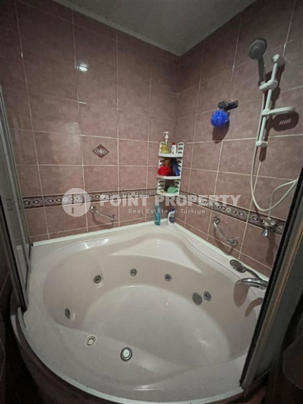 Огромная шестикомнатная квартира 280 м2, центр Аланьи, подходит под получение турецкого гражданства-id-3269-фото-16