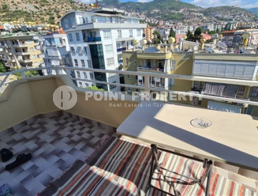 Ухоженная квартира 3+1 с видом на горы и отдельной кухней, центр Аланьи-id-3272-фото-2