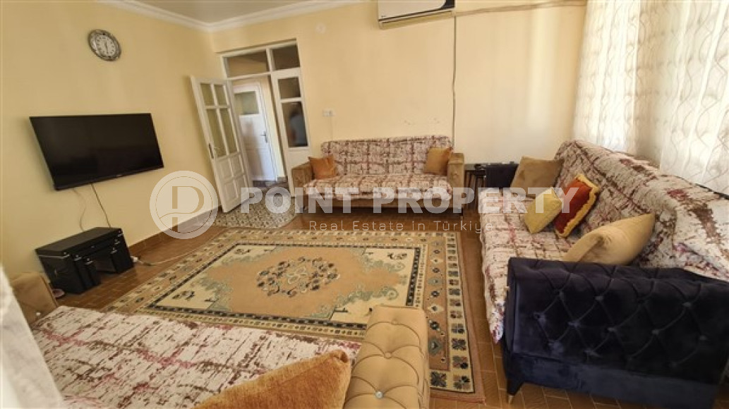 Ухоженная квартира 3+1 с видом на горы и отдельной кухней, центр Аланьи-id-3272-фото-4