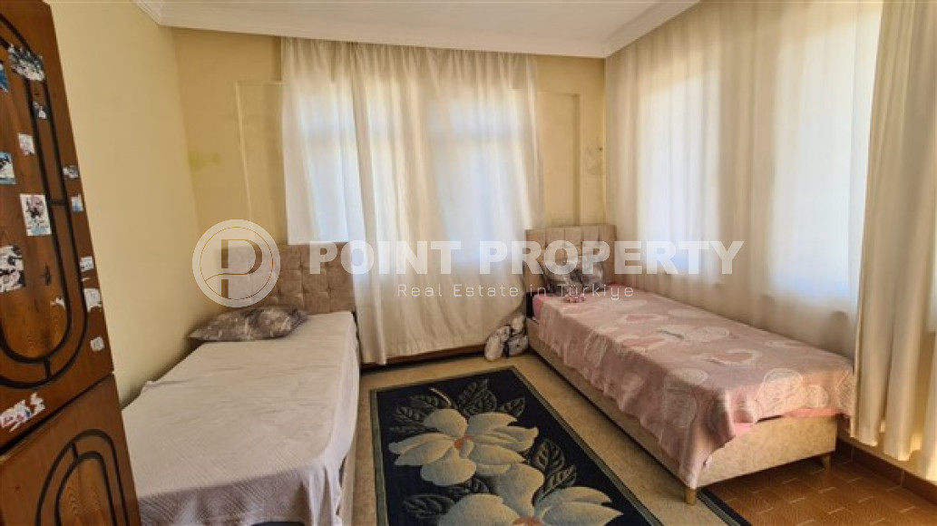 Ухоженная квартира 3+1 с видом на горы и отдельной кухней, центр Аланьи-id-3272-фото-11