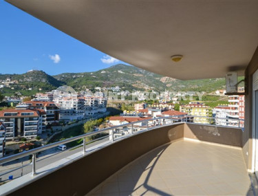 Spacious apartment with an area of 120 m2 in Cikcilli area, Alanya, on the seventh floor of the house-id-3275-photo-3