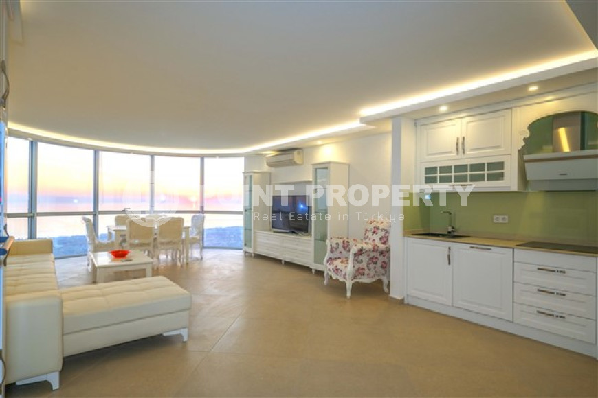 Luxurious seven-room villa with an area of 580 m2 in the Bektas area, Alanya, with stunning views of the Mediterranean Sea-id-3281-photo-9